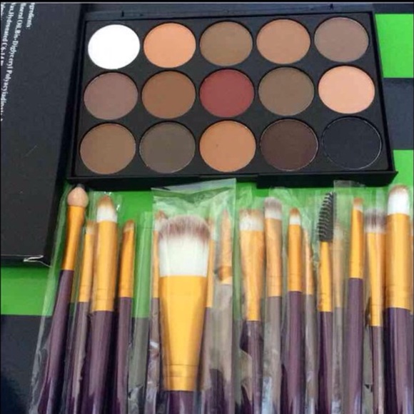 Other - New 20pcs Brush+15Colors Eyeshades Palette